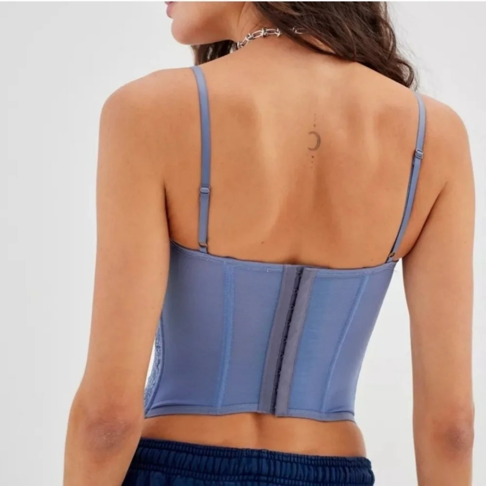 3 X 25 Modern Love Corset Top BDG Urban Outfitters size Midium - Picture 6 of 15